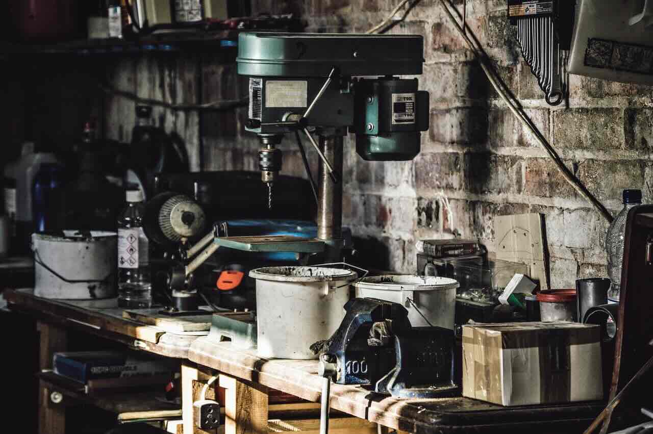 Garageindretning: Inspiration og idéer til indretning af din garage