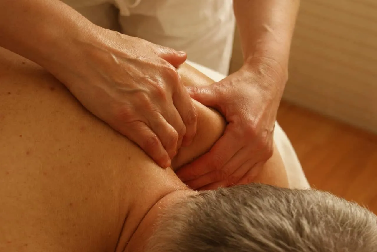 Massagekursus for Par: Nærhed, Smertelindring og mere Kærlighed